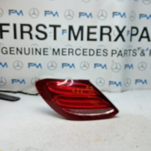 MERCEDES E-CLASS W213 PASSENGER LEFT NS REAR TAIL LIGHT A2139067900 FMT252