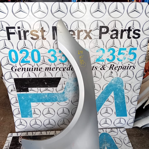 MERCEDES R-CLASS W251 2006 FRONT PASSENGER SIDE ( NEAR SIDE ) WING