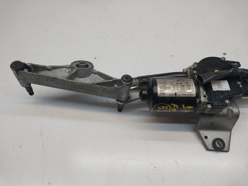 MERCEDES-BENZ A CLA GLA 2015-2018 Wiper Motor Front & Linkage A1769061900FM00222