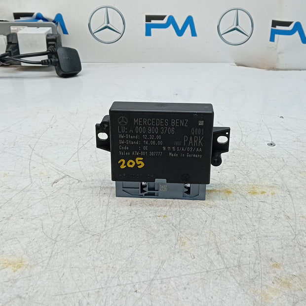 MERCEDES S C-CLASS PARKING SENSOR CONTROL MODULE W205 W222 A0009003706 FM001552