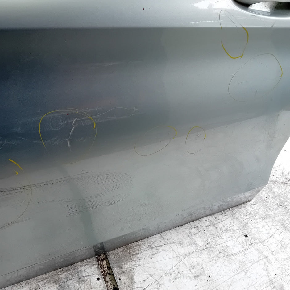 MERCEDES C-CLASS W205 PASSENGER FRONT DOOR NSF 2014 ON COMPLETE FMD382