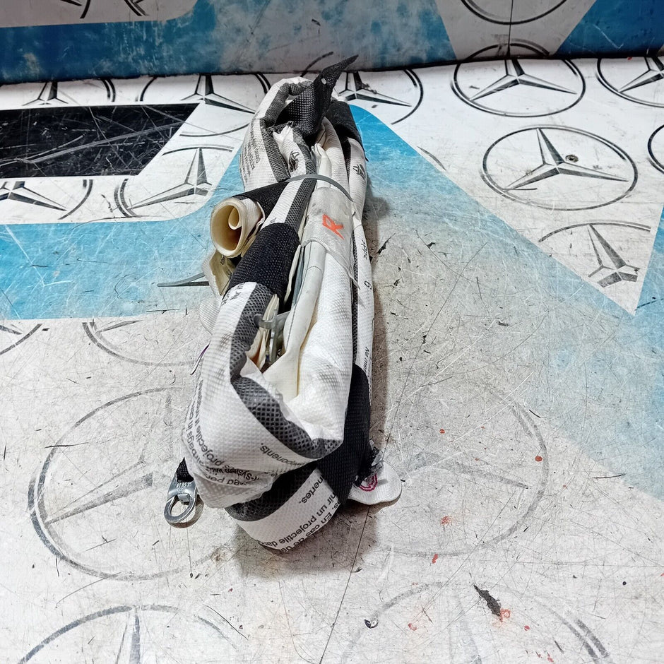 MERCEDES A CLASS ROOF AIRBAG RIGHT SIDE A1768600202 W176 A200 ROOF AIRBAG 2016