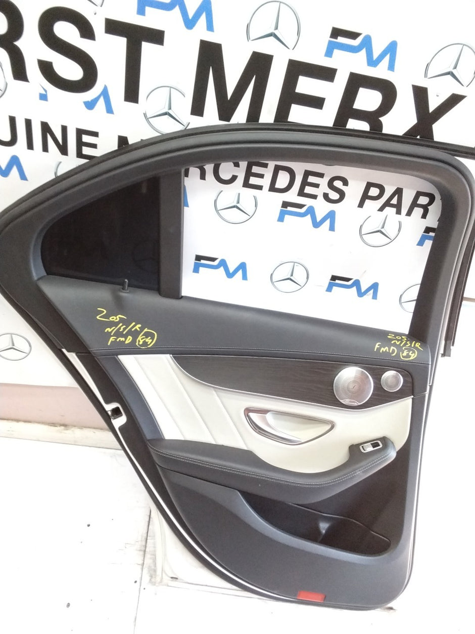 MERCEDES BENZ C-CLASS W205 PASSENGER SIDE REAR DOOR N/S/R COMPLETE WHITE FMD84