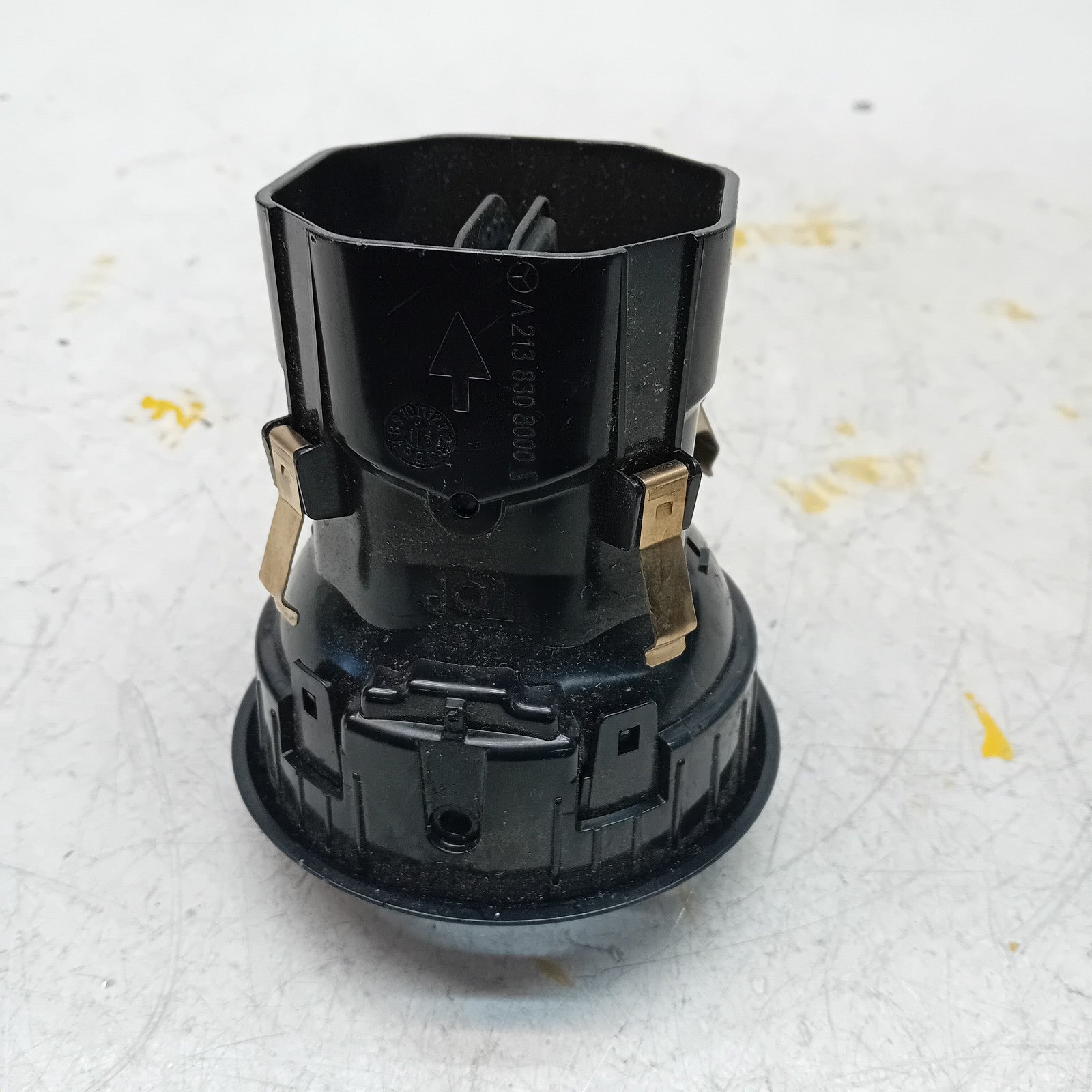 MERCEDES BENZ E-CLASS W213 DASHBOARD AIR VENT 2016-20 A2138308000 FM001187