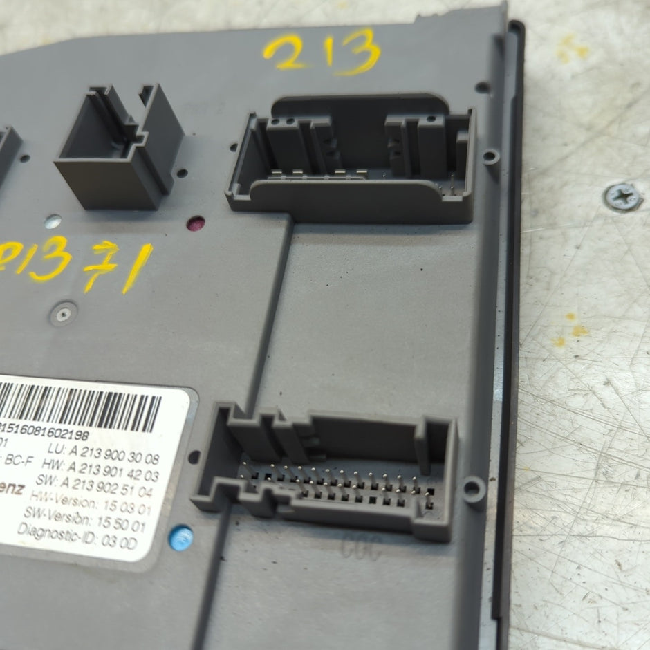 MERCEDES E-CLASS REAR SAM CONTROL MODULE W213 A2139003008 2016 FM001371