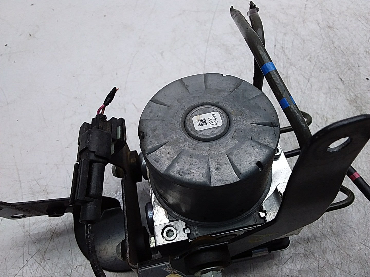 MITSUBISHI OUTLANDER MK3 HYBRID ABS PUMB AMPLIFIER UNIT 4670B747 FMR496