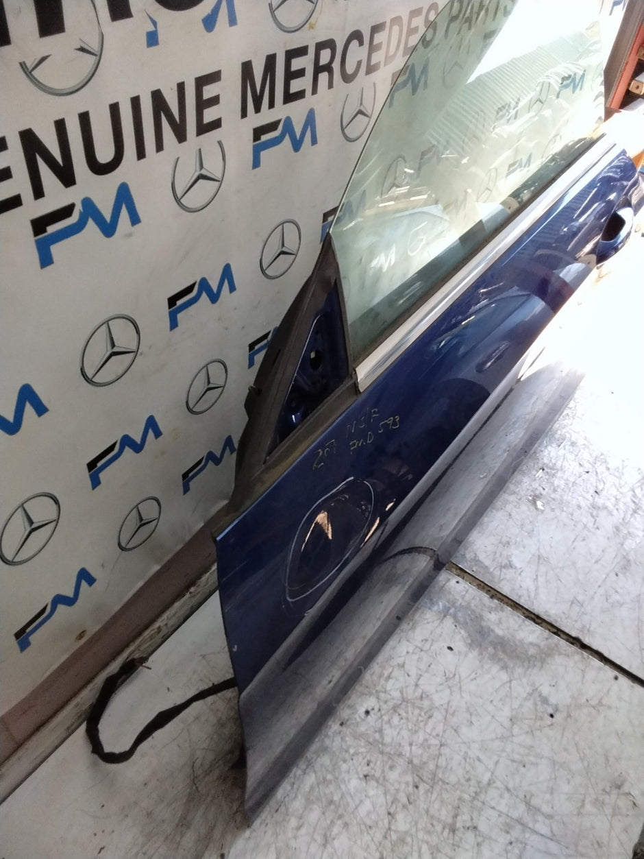 MERCEDES BENZ E-CLS W207  PASSENGER FRONT DOOR NSF BLUE 2009-16  FMD593