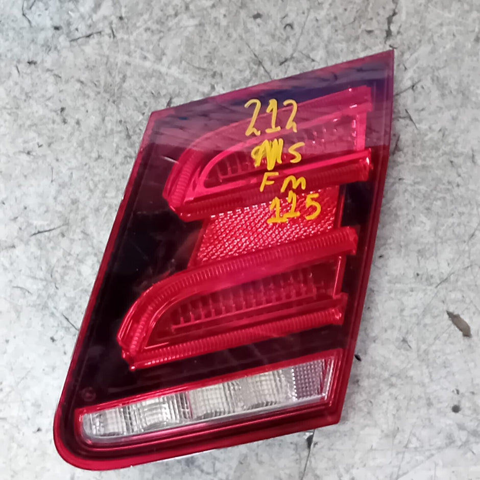 MERCEDES E-CLASS SALOON W212  REAR  PASSENGER SIDE INNER TAIL LIGHT