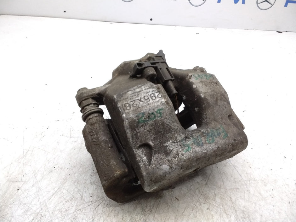 MERCEDES  C-CLASS W205 BRAKE CALIPER FRONT RIGHT PASSENGER SIDE  FMR145