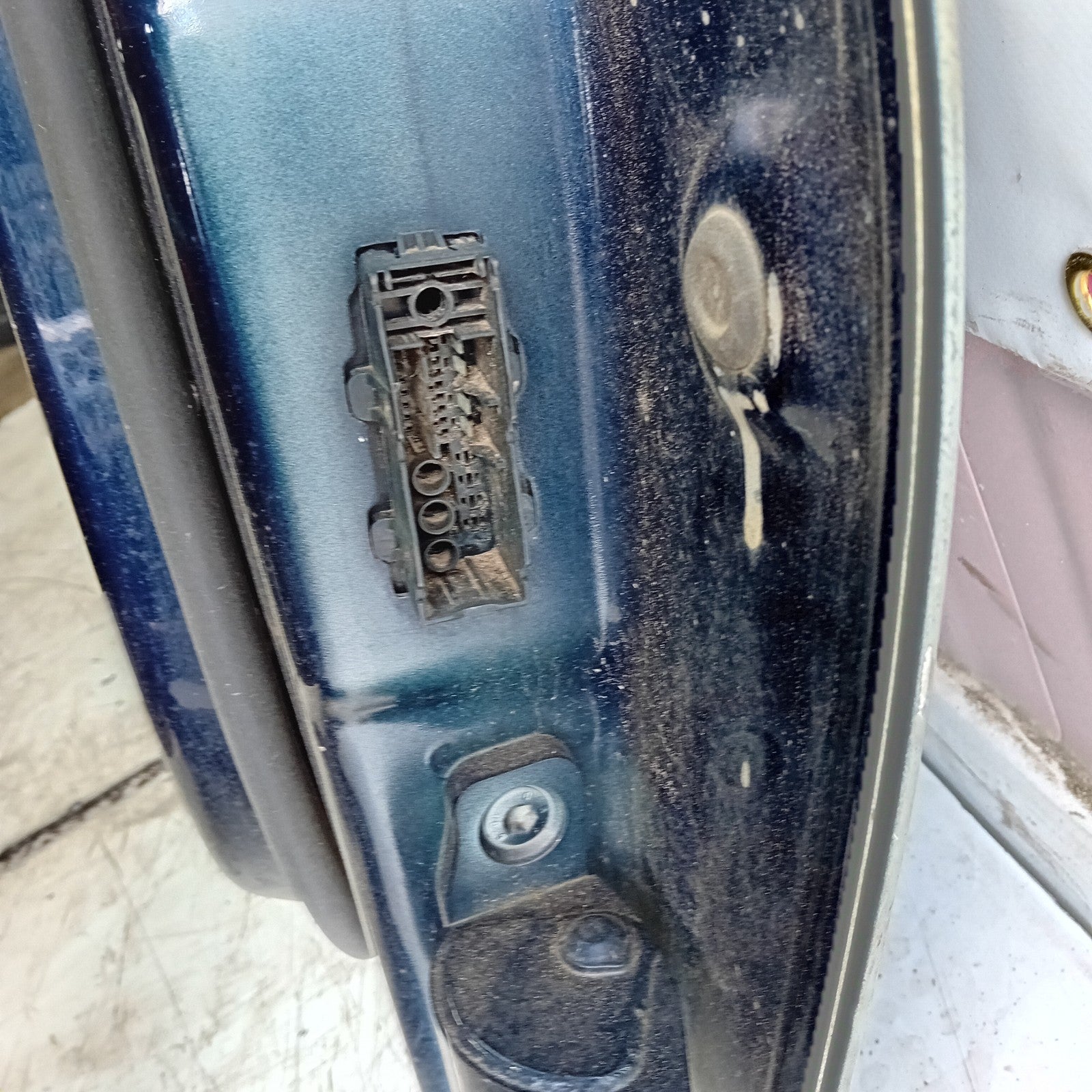 MERCEDES C-CLASS W205 PASSENGER FRONT DOOR NSF BLUE 2014 ON FMD230