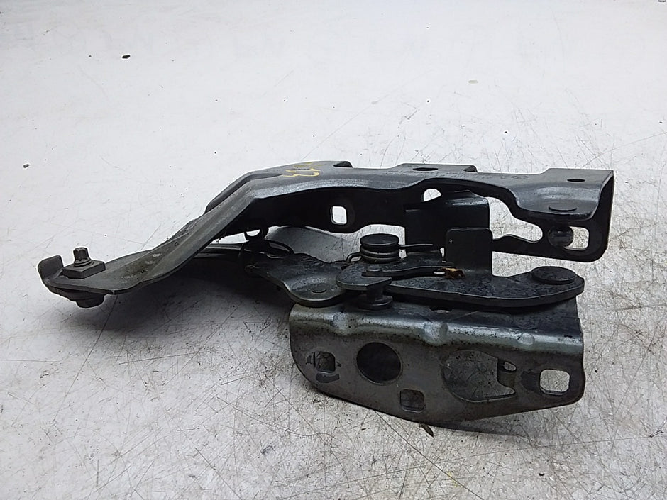 MERCEDES E-CLS W213 FRONT LEFT PASSENGER SIDE NS BONNET HINGE A2138800128 FMR256