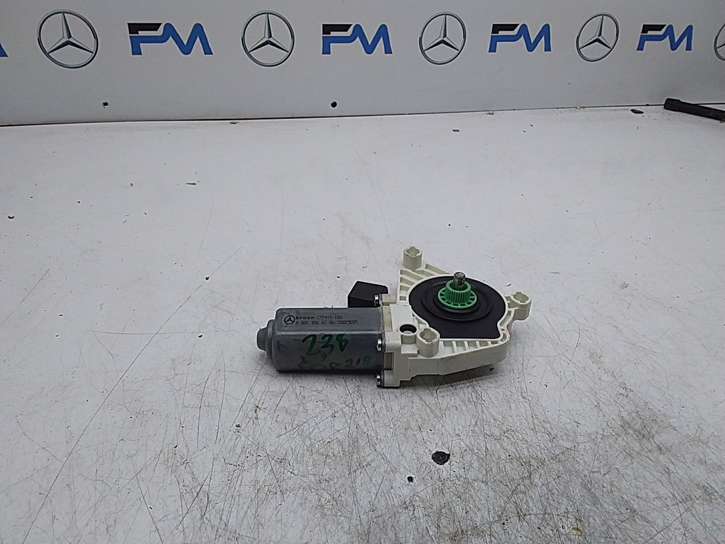 MERCEDES E-CLASS C238 COUPE WINDOW REGULATOR MOTOR RIGHT OSF A0009066206 FMR218