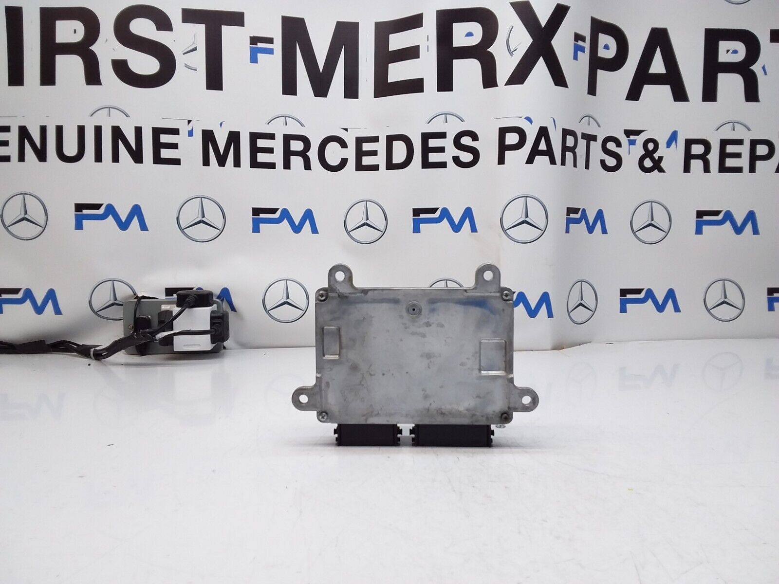 MITSUBISHI  OUTLANDER MK3 ENGINE ECU CONTROL MODULE 1860D200 FM00449