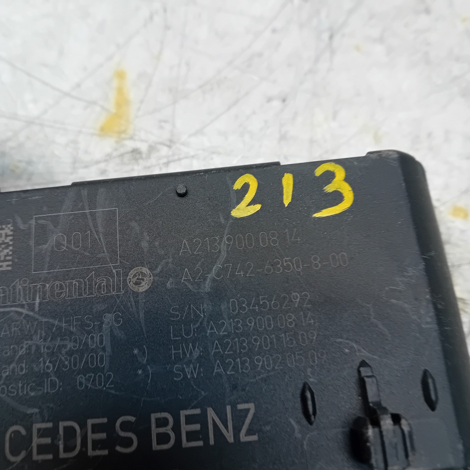MERCEDES BENZ  E-CLASS TAILGATE CONTROL MODULE W213 A2139000814 FM001507