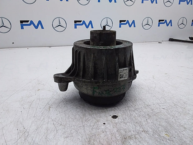 MERCEDES BENZ  C-CLASS W205  ENGINE MOUNT LEFT NS A2052406617 FMR327