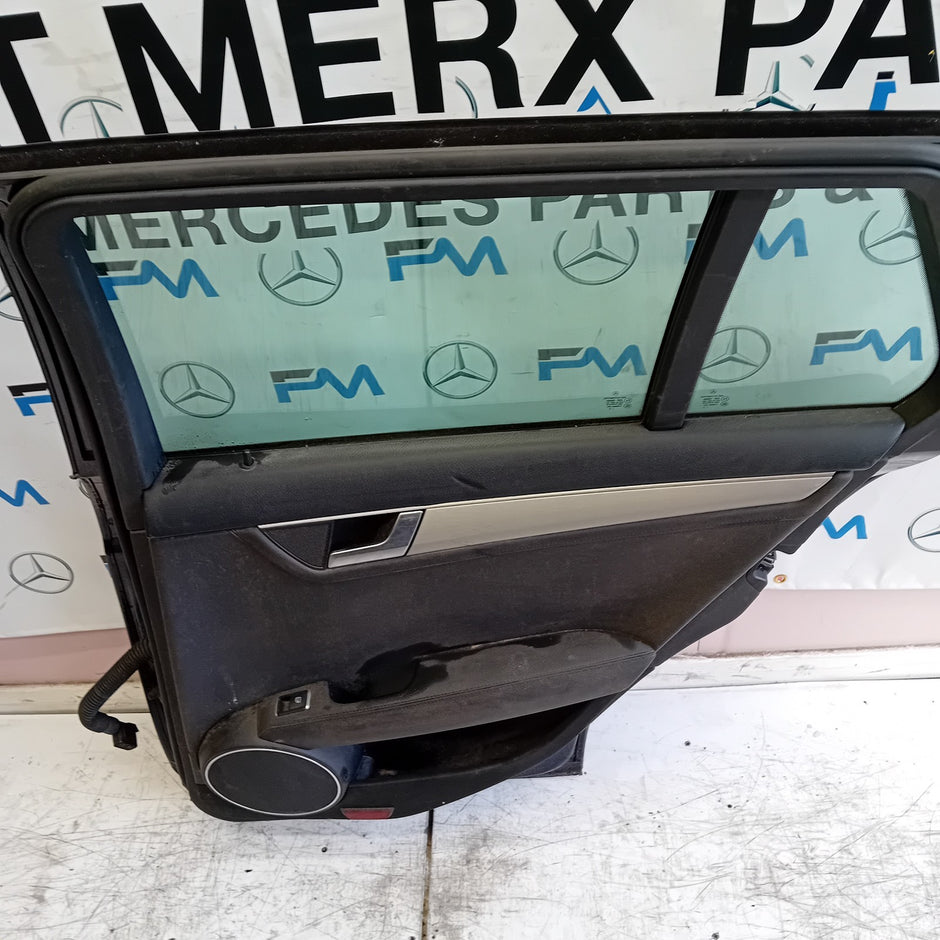 MERCEDES BENZ C-CLASS S204 ESTATE DRIVER REAR DOOR OSR BLUE 2008- 2014 FMD205