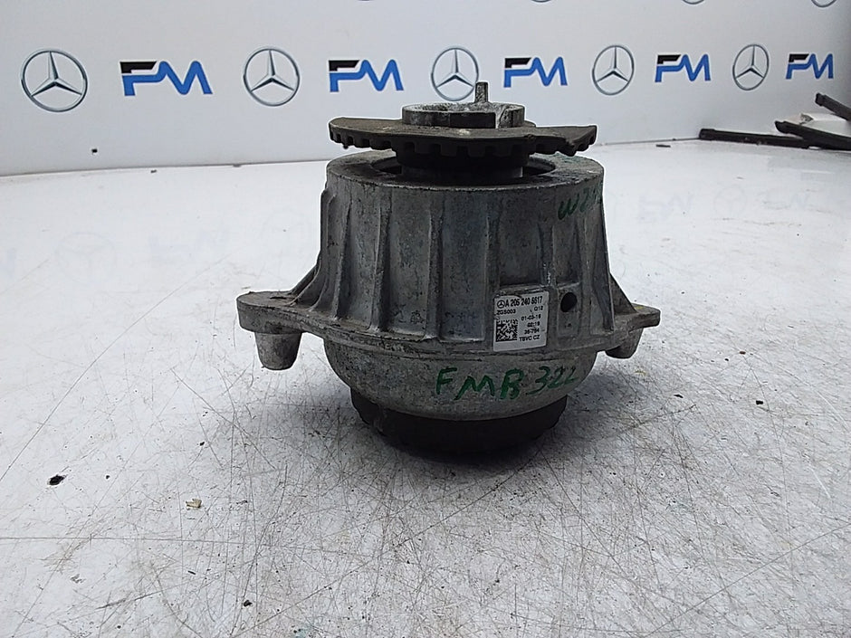 MERCEDES BENZ  C-CLASS W205  ENGINE MOUNT LEFT NS A2052406617 FMR322