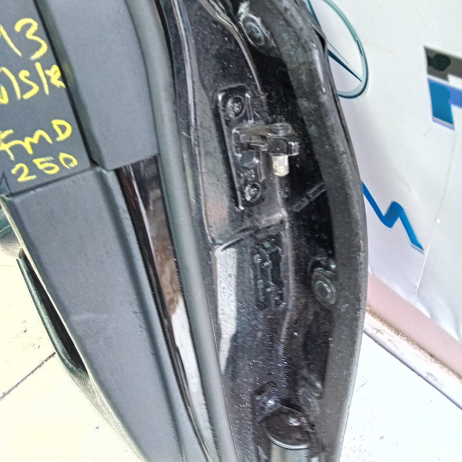 MERCEDES E-CLASS W213 SLN PASSENGER REAR DOOR NSR BLACK 2016 ON COMPLETE FMD250