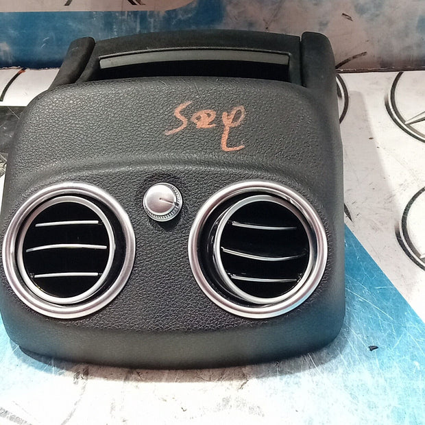 MERCEDES BENZ C CLASS W205 2016 REAR AIR VENT GRILL CENTRE CONSOLE A2058308301