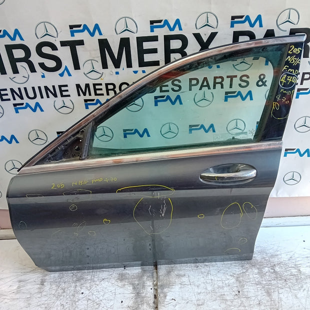 MERCEDES C-CLASS W205 SLN PASSENGER FRONT DOOR NSF GREY 2014 ON COMPLETE FMD470