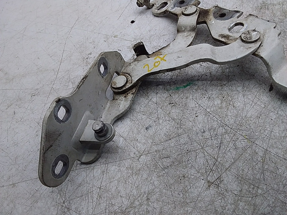 MERCEDES E-CLS W207 FRONT RIGHT BONNET HINGE A2048800228 FMR255