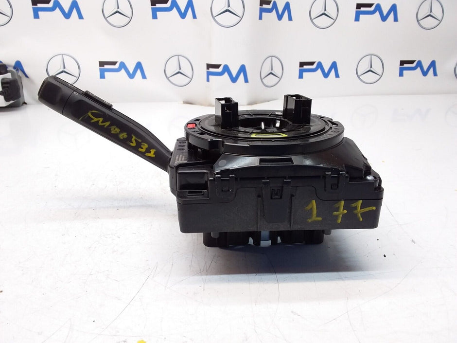 Mercedes  A-CLASS W177 INDICATOR/WIPER GEAR SELECT + SQUIB 10139371 2020 FM00531