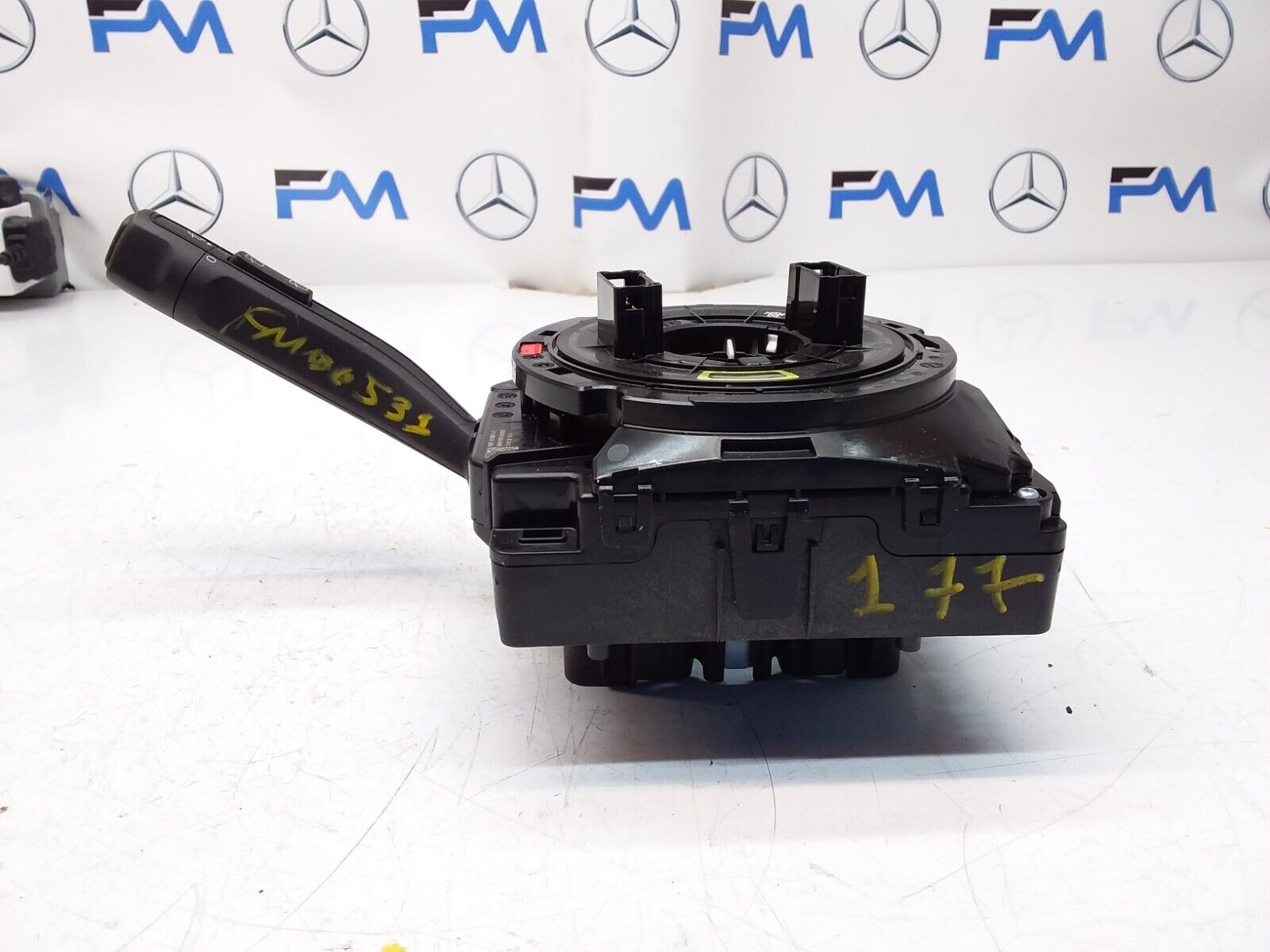 Mercedes  A-CLASS W177 INDICATOR/WIPER GEAR SELECT + SQUIB 10139371 2020 FM00531