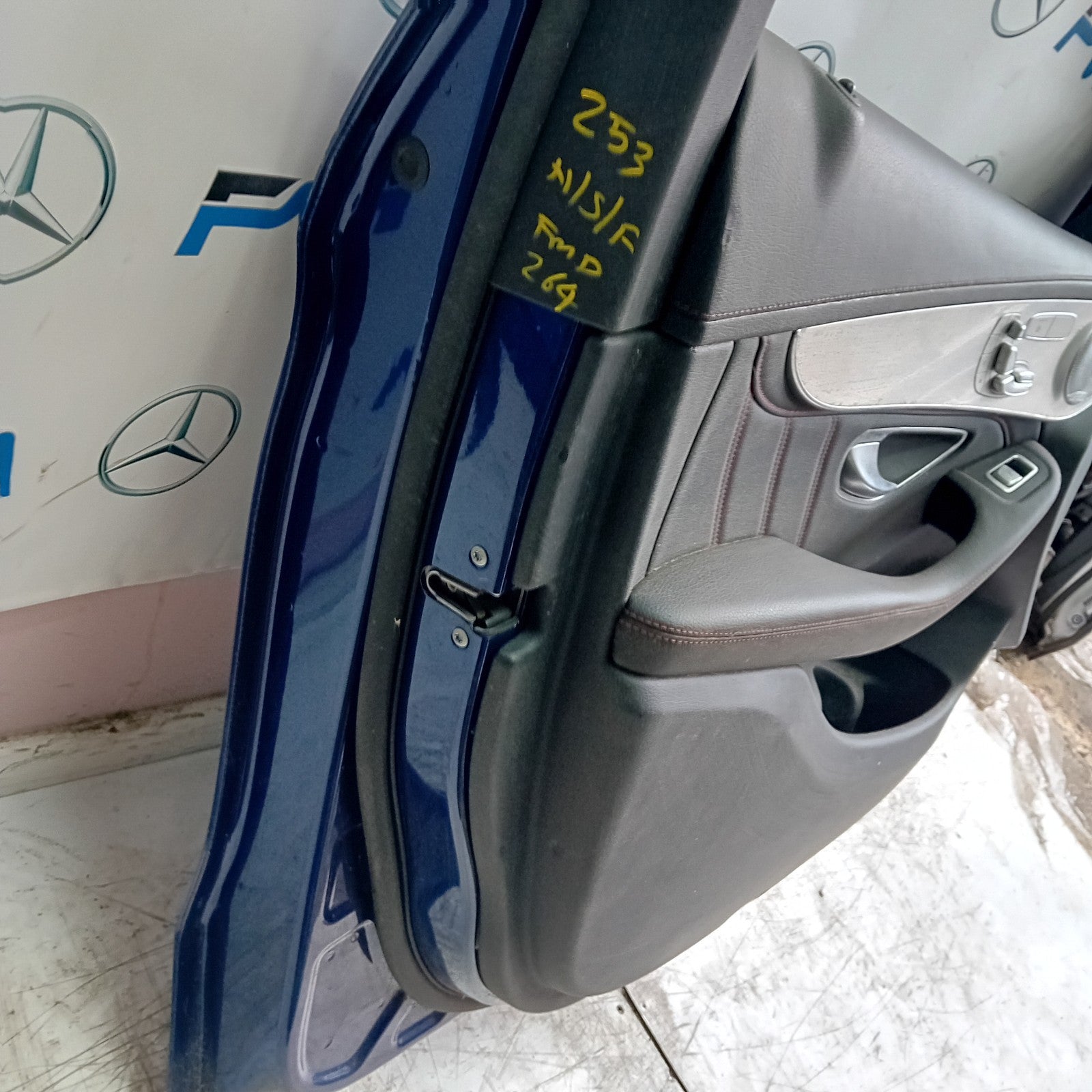 MERCEDES BENZ GLC X253 PASSENGER FRONT DOOR NSF BLUE 2016 ON COMPLETE FMD264