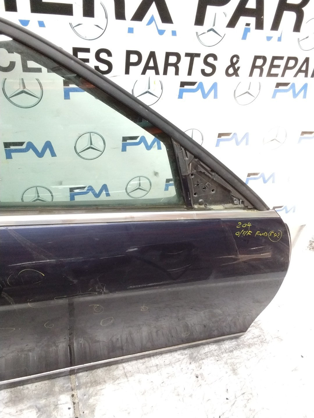 MERCEDES C-CLASS W204 SLN DRIVER FRONT DOOR OSF BLUE 2008-14 FMD542