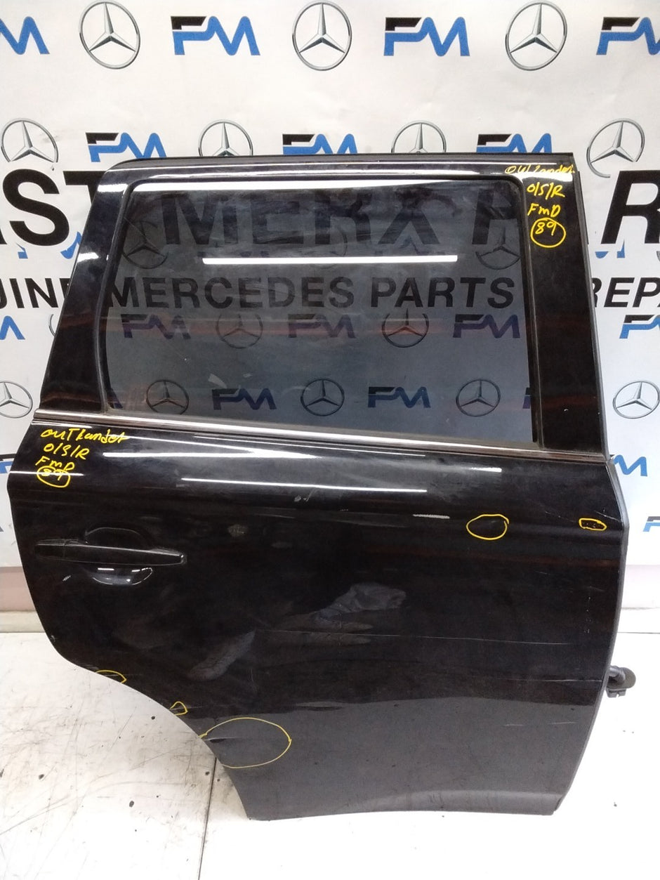 MITSUBISHI OUTLANDER DRIVER SIDE REAR DOOR O/S/R COMPLETE BLACK FMD89