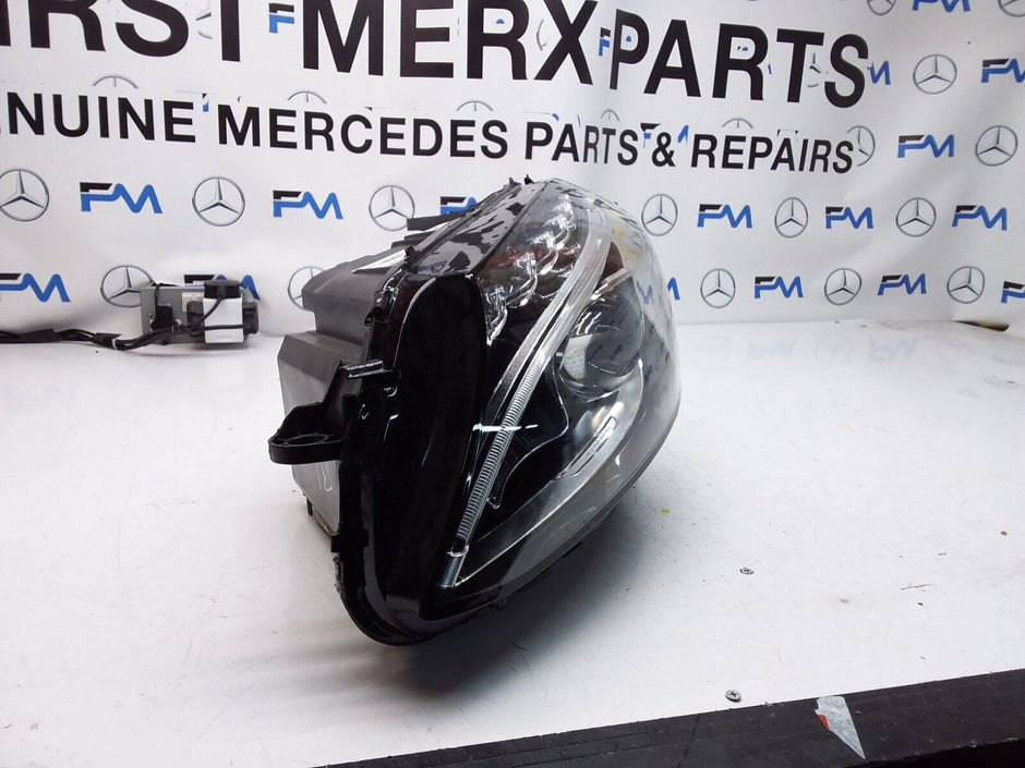 2018 MERCEDES C-CLASS W205 N/S PASSENGER HEADLIGHT A2059062504 FMH52 LED HIGH