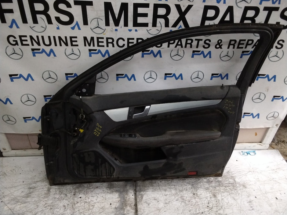 MERCEDES BENZ  C-CLASS W204 SLN DRIVER FRONT DOOR OSF GREY 2008-14 FMD557