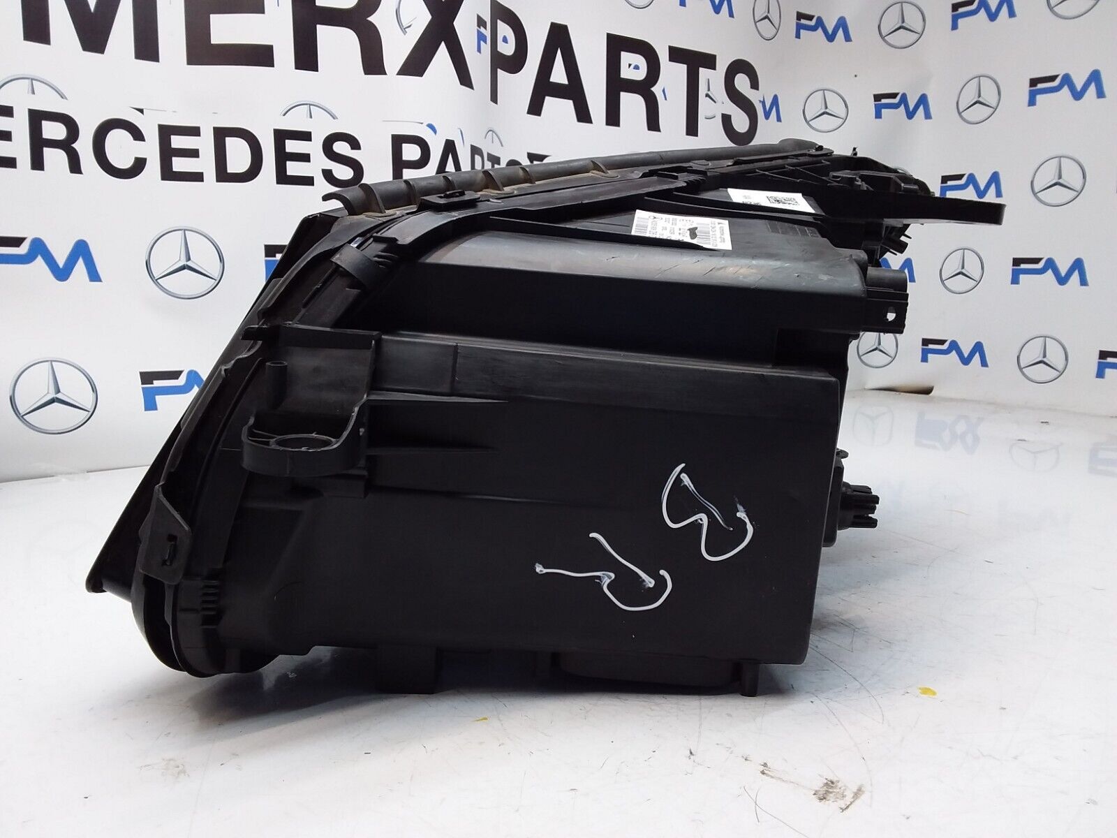 2019 MERCEDES C-CLASS W205 O/S Driver Side Front Headlight A20539062604 FMH25