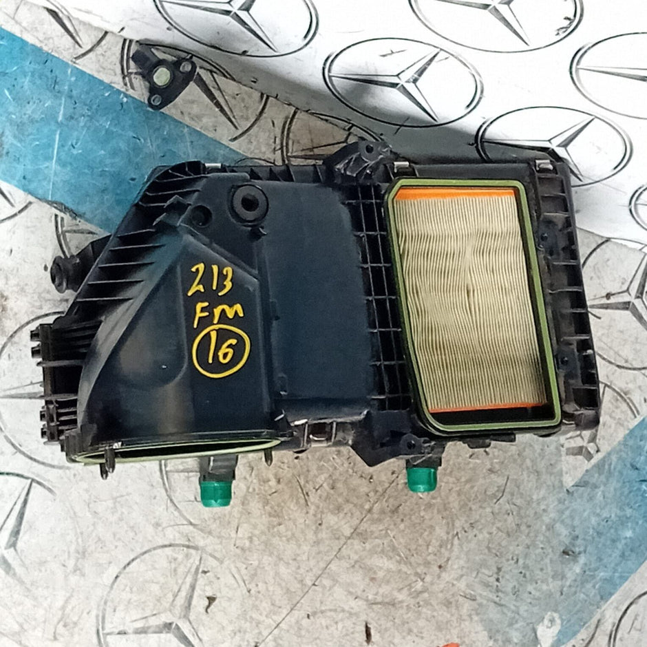 MERCEDES BENZ E CLASS W213 AMG LINE  AIR FILTER BOX AND HOUSING