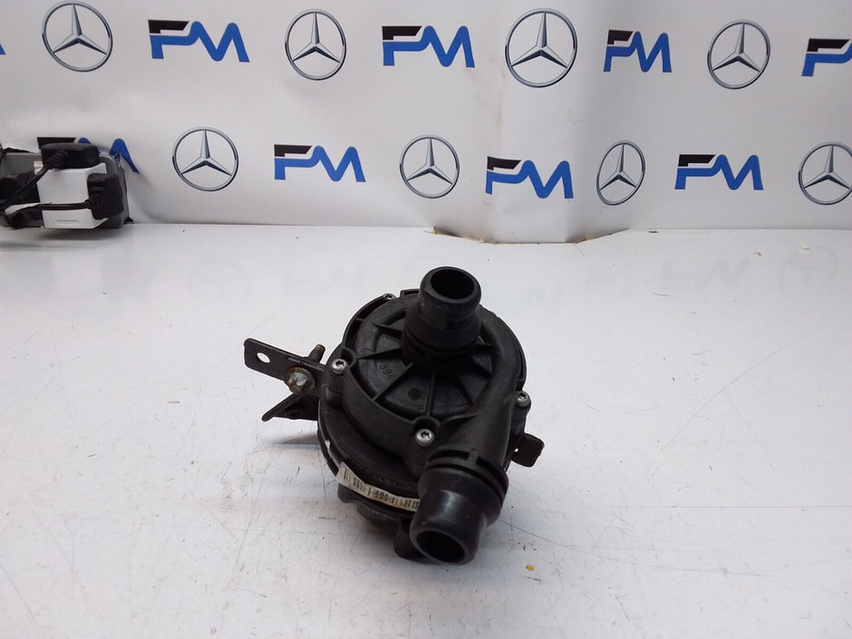 MERCEDES E-CLASS W213 ELECTRIC COOLER WATER PUMP A2135012320 FM00402