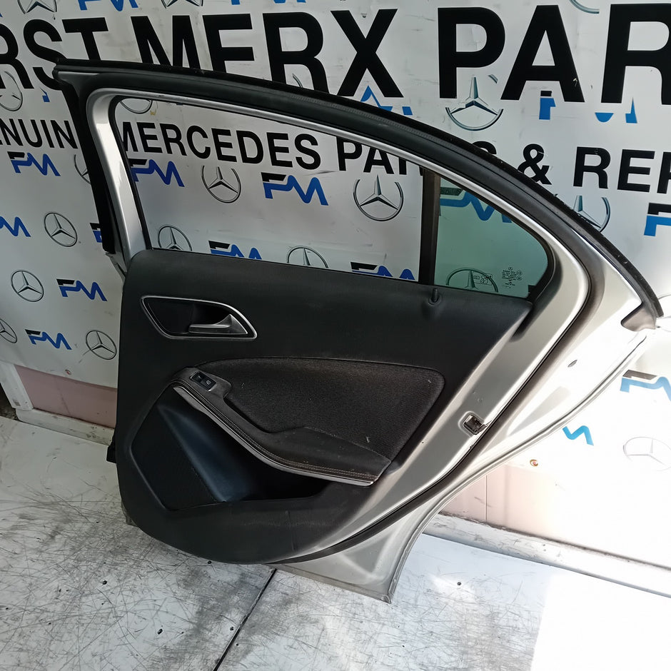 MERCEDES BENZ  A-CLASS W176 DRIVER REAR DOOR OSR 2012 SILVER COMPLETE FMD488
