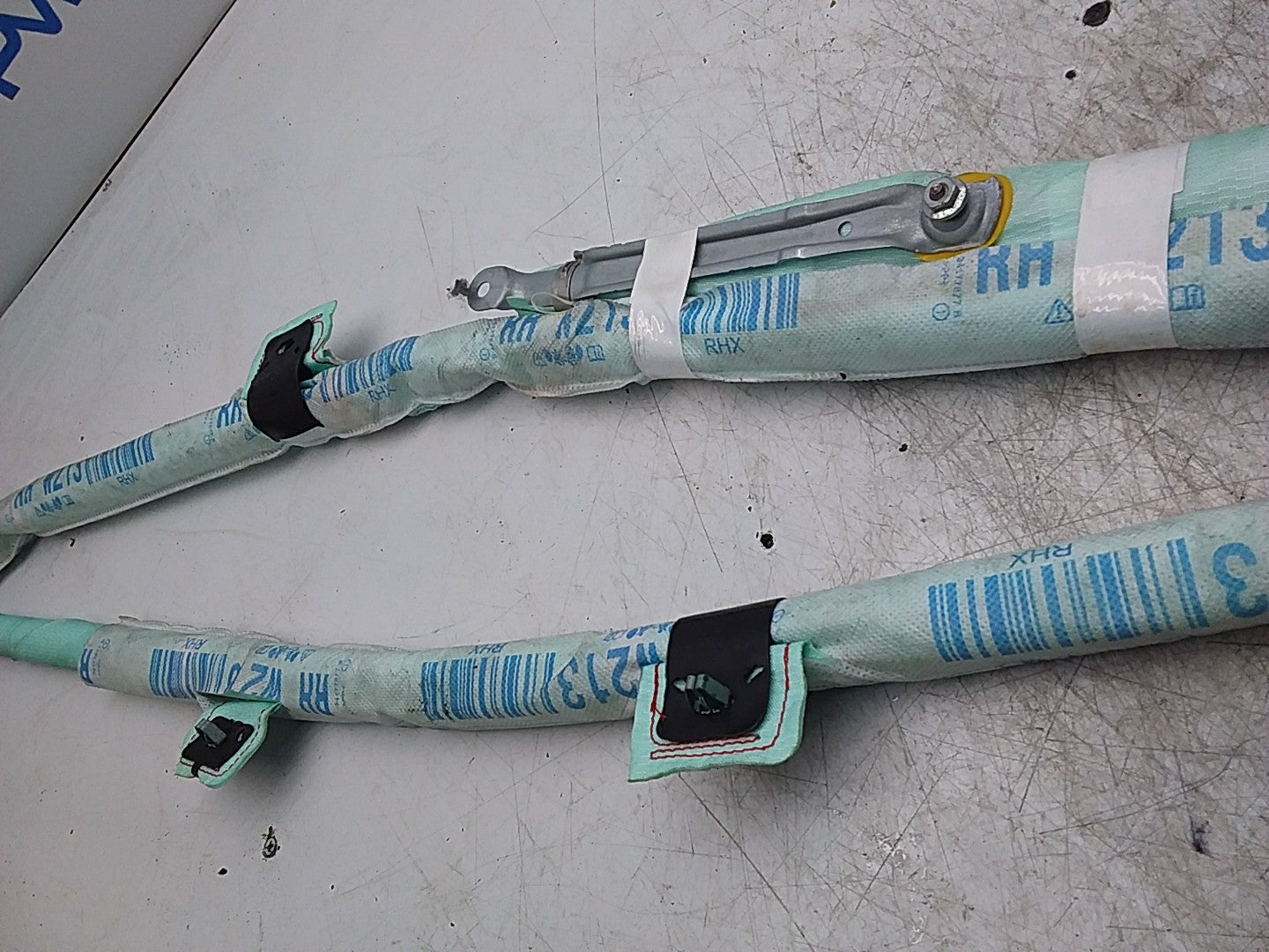 MERCEDES E-CLS W213 SLN CURTAIN ROOF AIRBAG  RIGHT DRIVERSIDE A2138601002 FMR221