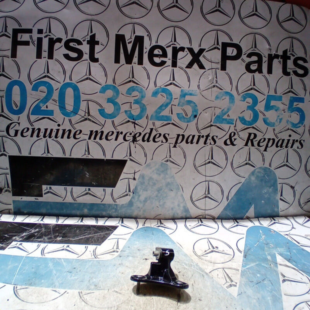 MERCEDES A CLASS W176 PASSENGER NEAR SIDE REAR TOP UPPER DOOR HINGE R460819