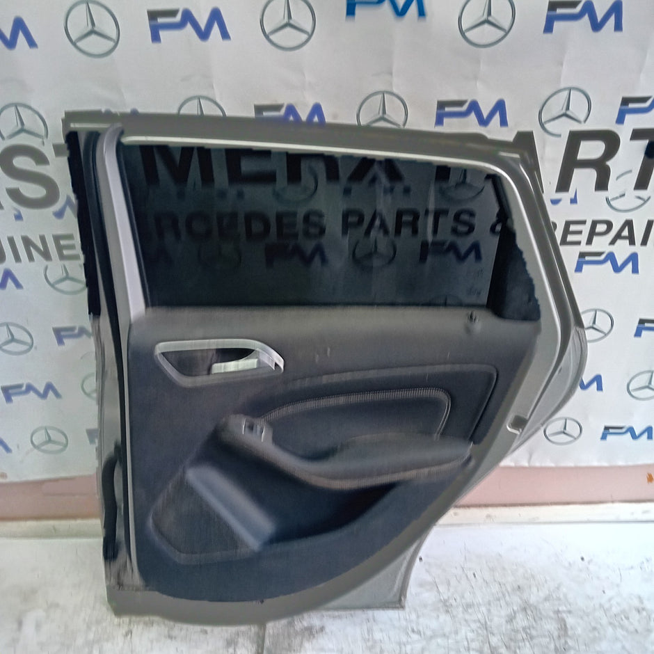 MERCEDES BENZ B-CLASS W246 DRIVER REAR DOOR O/S/R SILVER 2012-19 COMPLETE FMD155