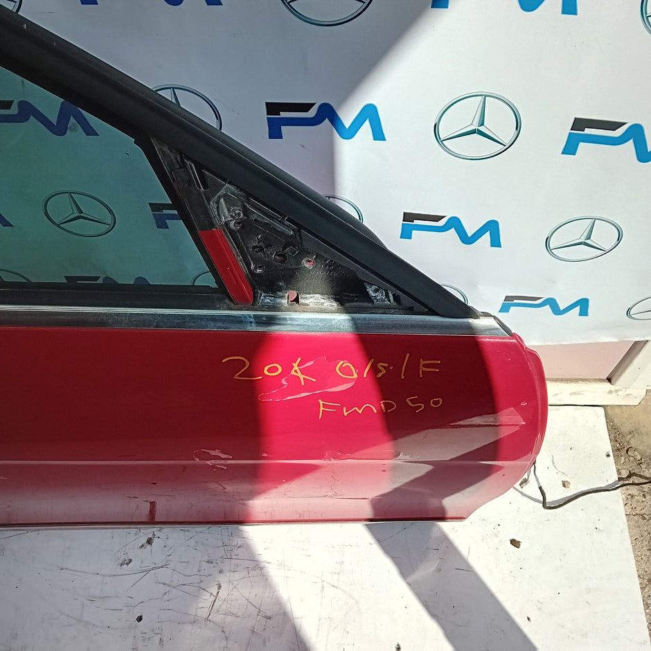 MERCEDES-BENZ C-CLASS W204 DRIVER SIDE FRONT DOOR O/S/F COMPLETE RED FMD50