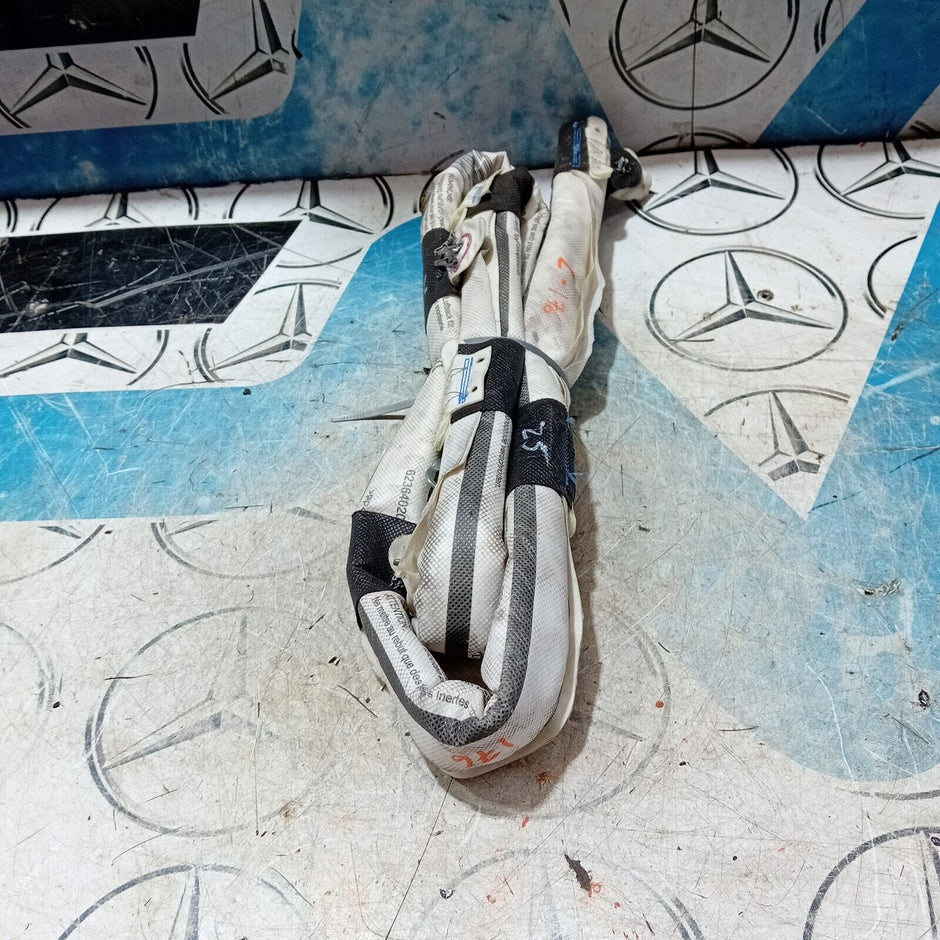MERCEDES A CLASS W176 13-17 PASSENGER N/S ROOF CUTAIN AIRBAG A176860010 VS4188