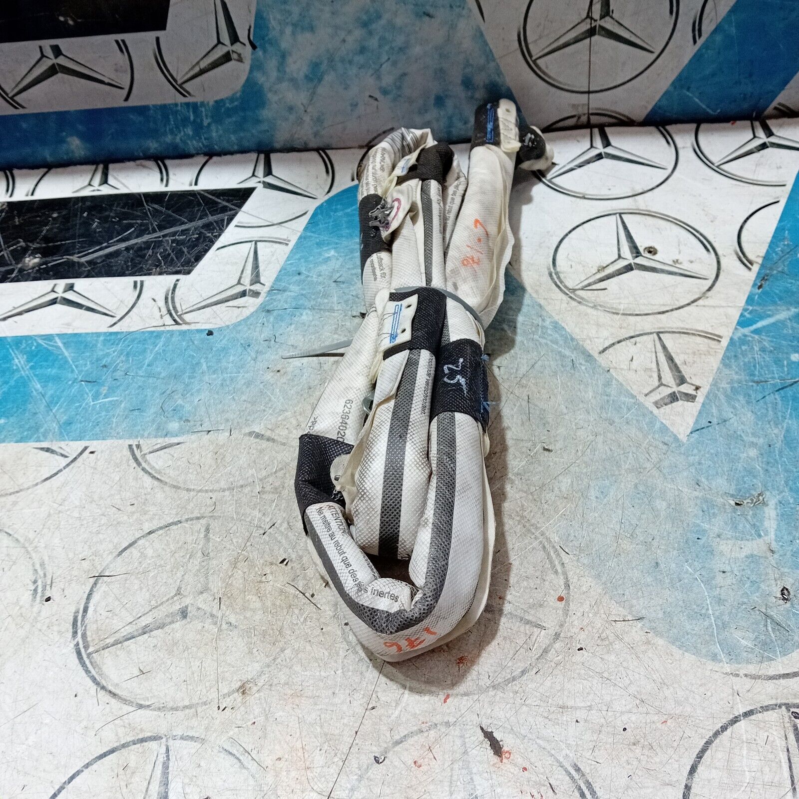 MERCEDES A CLASS W176 13-17 PASSENGER N/S ROOF CUTAIN AIRBAG A176860010 VS4188