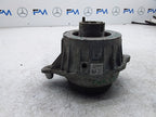 MERCEDES BENZ  C-CLASS W205  ENGINE MOUNT RIGHT OS A2052406517 FMR330