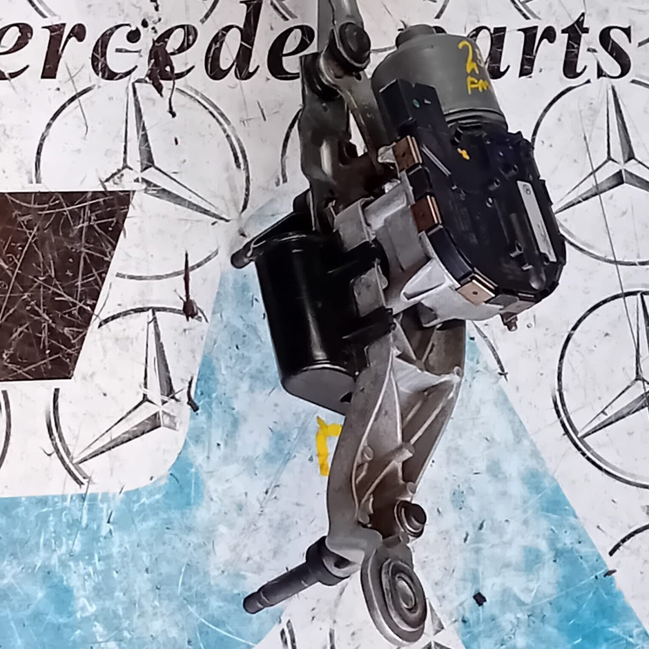 MERCEDES BENZ GLC W253 2015-2022 WIPER MOTOR & LINKAGE FRONT A2538205600