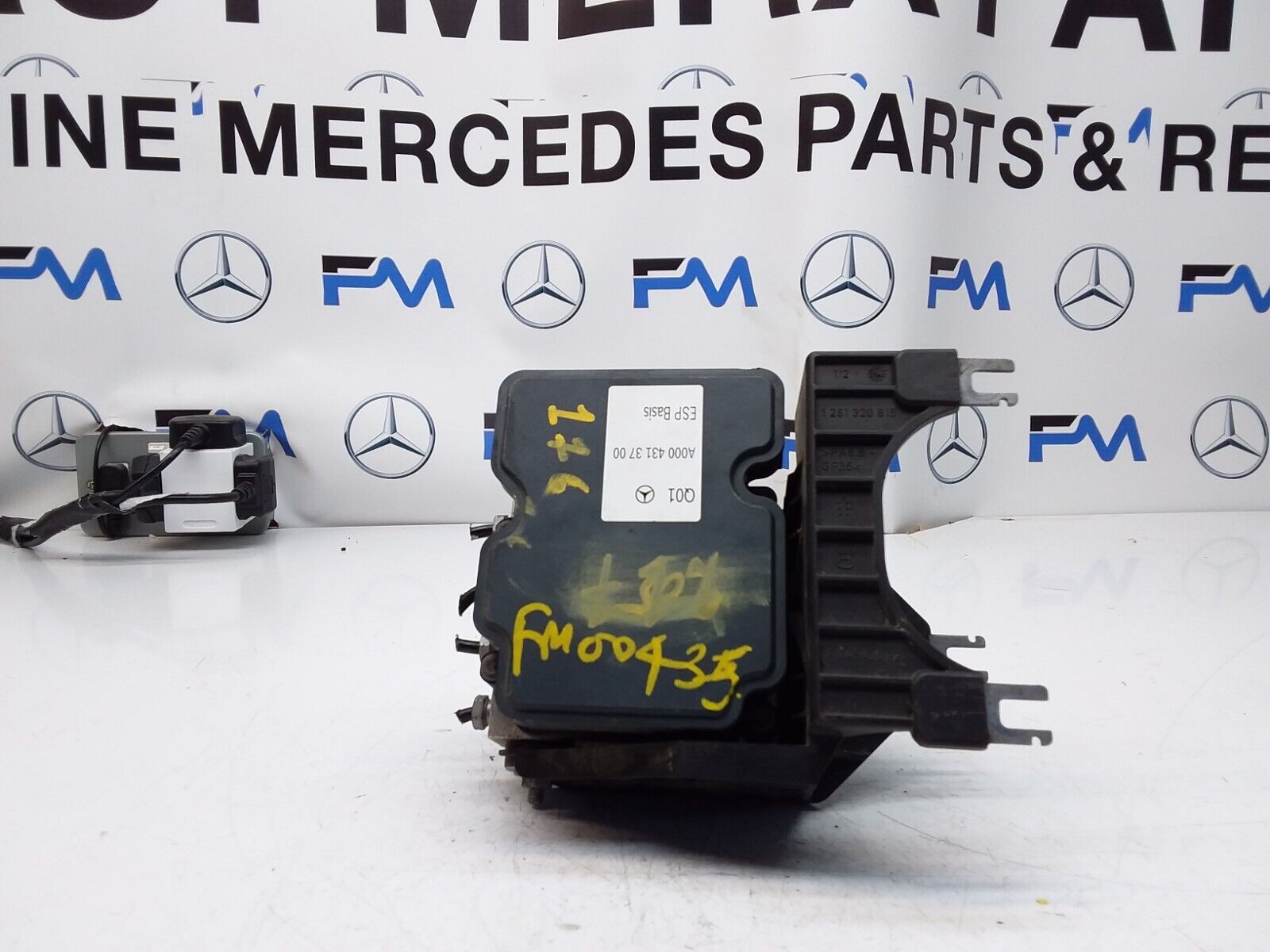 MERCEDES CLA W246 ABS PUMP MODULE CONTROL UNIT A2464300210 FM00435