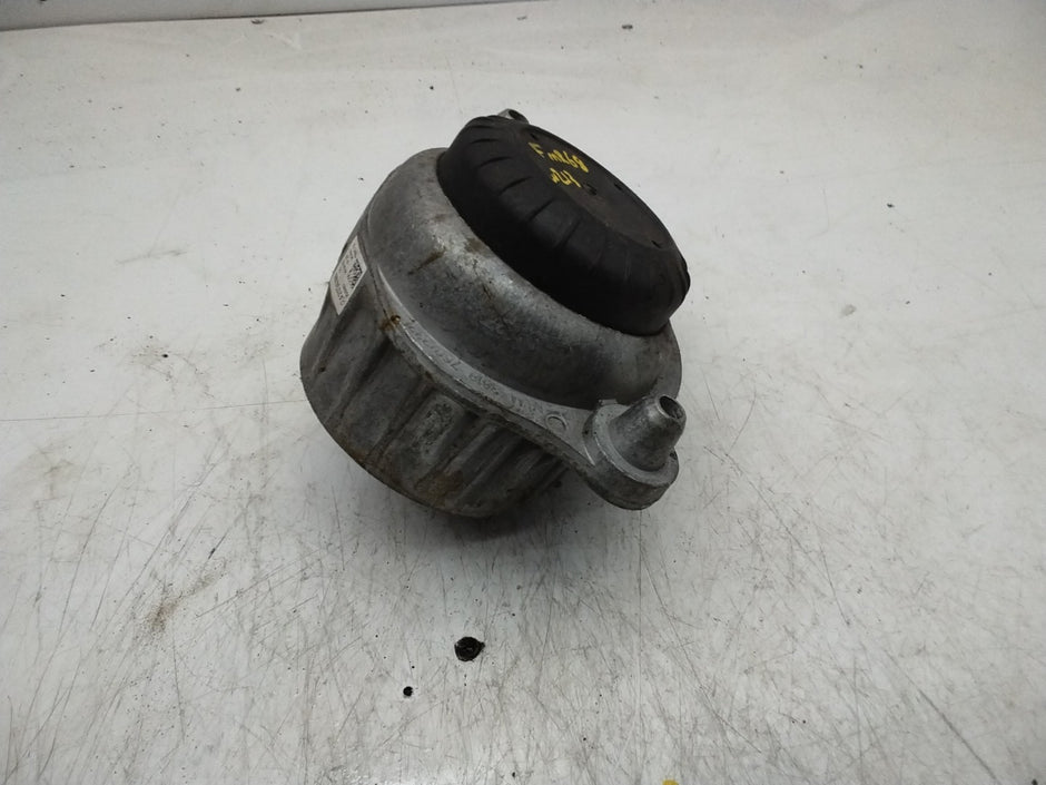 MERCEDES BENZ  E-CLASS W213 ENGINE SUPPORT BRACKET LEFT A2132400500 FMR68