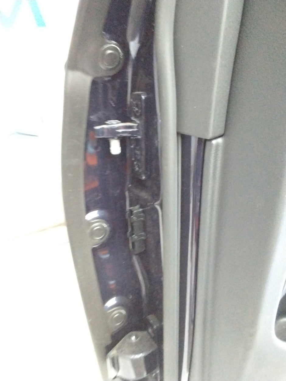 MERCEDES BENZ  E-CLASS W213 DRIVER SIDE REAR DOOR O/S/R COMPLETE BLUE FMD90
