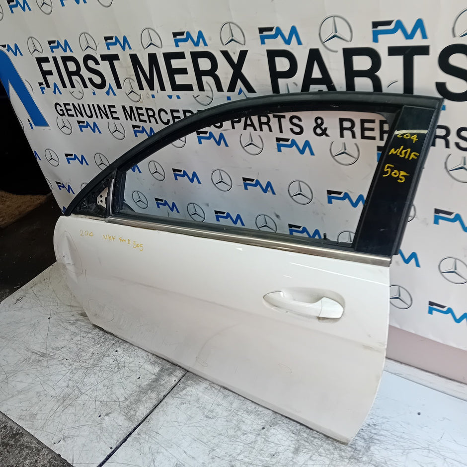 MERCEDES C-CLASS W204 PASSENGER FRONT DOOR NSF 2013 WHITE COMPLETE FMD505