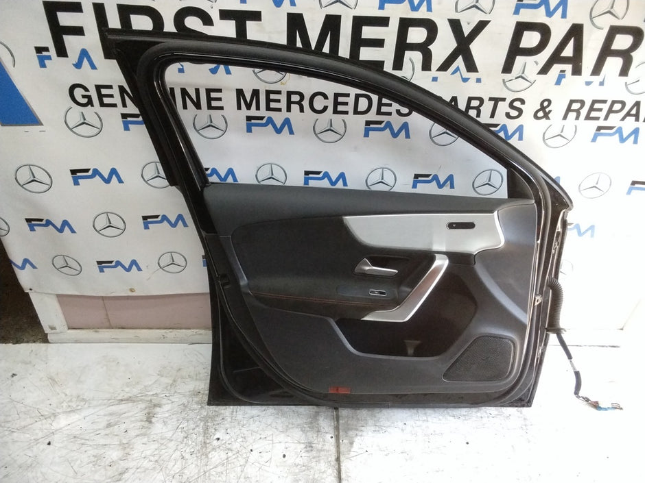 MERCEDES A-CLASS W177 SLN PASSENGER FRON DOOR NSF BLACK 2018 ON COMPLETE FMD320
