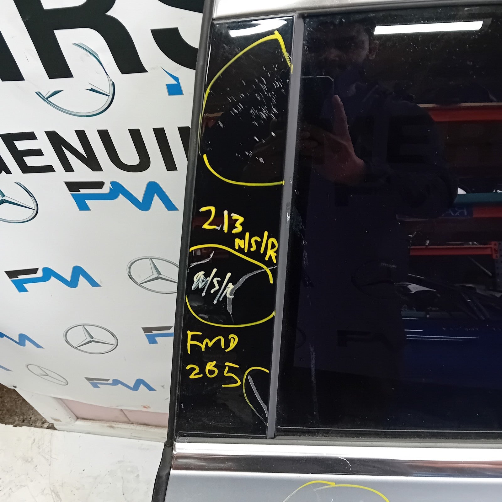 MERCEDES E-CLASS W213 SLN PASSENGER REAR DOOR NSR SILVER 2016 ON COMPLETE FMD265